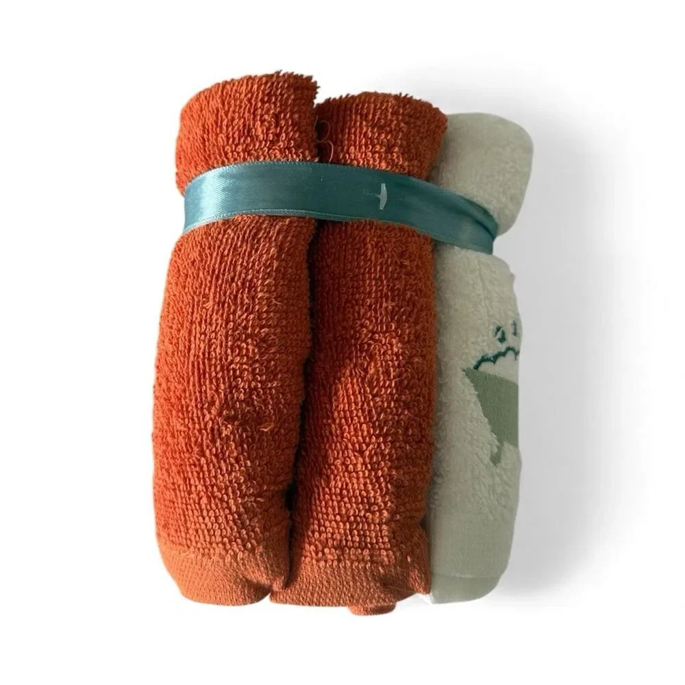 Embroidered Bathtub Love Washcloths Facecloths Set of 5 Rust White
